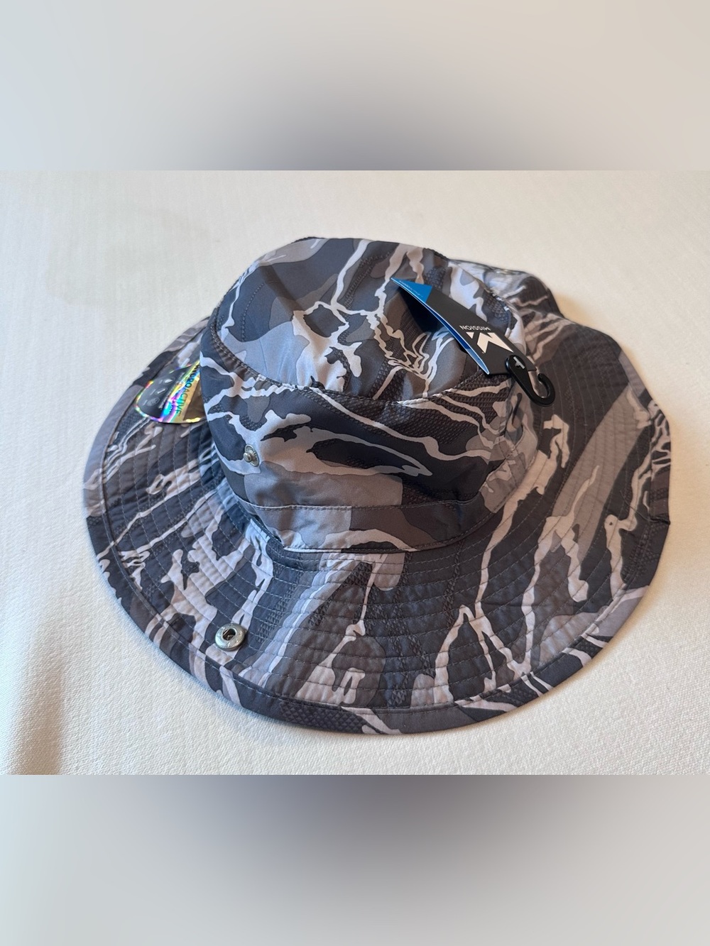 Mission Camo Bucket Hat - Gray & White- Silver Camo